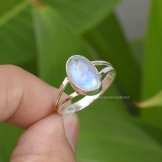 Description :Natural moonstone ring,925 sterling silver,rainbow moonstone 7x11mm oval shape gemstone ring,handmade ring,Silver Ring,bezel Ring, Size 9 US----------------------------------------------------------------------------------------------------------------------------------------------------Material : Solid 925 Sterling Silver & GemstoneMetal: Solid 925 Sterling SilverStone Detail :Natural White Rainbow MoonstoneSize- 7x11mmShape-Oval CabochonRing Size : 9 USWeight : 2.93 Gram Appro White Oval Cabochon Moonstone Promise Ring, Silver Moonstone Rings With Oval Cabochon, Sterling Silver Oval Cabochon Moonstone Ring, Silver Moonstone Ring In Oval Cabochon Shape, Sterling Silver Oval Cabochon Moonstone Ring For Anniversary, White Moonstone Oval Cabochon Ring In Sterling Silver, Oval Cabochon Moonstone Ring In Sterling Silver, Handmade Oval White Gold Moonstone Ring, Silver Oval Moonstone Opal Ring