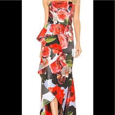 Stunning Gown , Great For Any Formal Occasion. Available In Sizes Us0 And Us2. Comes From Smoke And Pet Free Home. Citron Dress, Sage Maxi Dress, Button Down Denim Dress, Rose Gown, Pocket Maxi Dress, Orange Maxi Dress, Embellished Maxi Dress, White Boho Dress, Floral Dresses Long