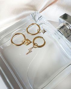 Trinity earrings – five and two jewelry Trinity Earrings, Luxury Bracelet, Sterling Silver Charm, Gold Plated Sterling Silver, Store Credit Cards, Silver Charms, Heart Charm, Vintage Inspired, Gold Plate