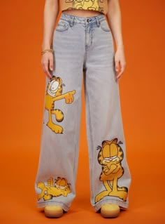 Garfield Poses Wide Leg Denim Pants | Hot Topic Garfield Outfit, Tiktok Aesthetics, Garfield Costume, Barista Outfits, Artsy Clothes, Dream Inspiration, Wide Leg Denim Pants, Silly Clothes, Estilo Indie