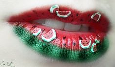 Beautifully Intricate Lipstick Art by Eva Senín Pernas Halloween Lip Makeup, Make Up Designs, Lips Art, Lipstick Designs, Beautiful Lipstick, Nice Lips, Lipstick Art, Crazy Makeup