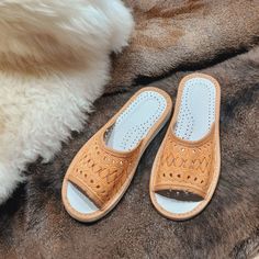 Women's slippers natural leather traditional mountain style Size & Insole length US5 / UK3 / EU36  - 23   cm / 9.05 inches US6 / UK4 / EU37  - 23,5 cm / 9.25 inches US7 / UK5 / EU38  - 24   cm / 9.44 inches US8 / UK6 / EU39  - 25   cm / 9.84 inches US9 / UK7 / EU40  - 25,5 cm / 10.03 inches US10 / UK8 / EU41 - 26,5 cm / 10.43 inches A unique pattern cut and embossed in a delicate leather allows the skin to breathe and at the same time looks beautiful on the leg a perfect solution for a warm summ Spring Outdoor Slippers With Closed Toe, Brown Open Toe Platform Slippers With Cushioned Footbed, Spring Outdoor Slippers With Round Toe, Casual Brown Platform Slippers With Cushioned Footbed, Outdoor Round Toe Slippers For Spring, Outdoor Brown Slippers With Textured Footbed, Comfortable Brown Slip-ons With Textured Footbed, Brown Open Toe Slippers For Outdoor, Brown Open Toe Slip-on Slippers