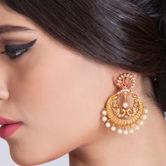 Gold Chandbali Earrings Design, Bali Earrings Gold, Chand Bali Earrings Gold, Chandbali Earrings Gold, Gold Band Bracelet, Chand Bali Earrings, Chand Bali, Gold Jhumka Earrings, Bali Earrings