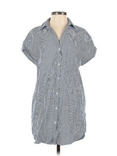 Zara TRF Casual Dress Size: X-Small Gray Dresses - used. 100% Cotton, Shirtdress, Collared, Short, Short Sleeve | Zara TRF Casual Dress - Shirtdress: Gray Dresses - Used - Size X-Small Casual Striped V-neck Shirt Dress, Striped Fitted V-neck Shirt Dress, Casual Striped Shirt Dress With V-neck, Daywear Short Sleeve Shift Shirt Dress, Striped Short Sleeve Mini Dress For Work, Daywear Shift Shirt Dress With Short Sleeves, Shift Shirt Dress With Short Sleeves For Daywear, Shift Fit Short Sleeve Shirt Dress For Daywear, Casual Knee-length Shirt Dress For Daytime