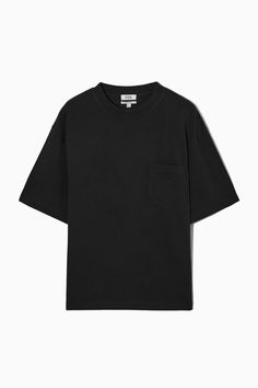 The Heavy Duty T-shirt is a big step up from your classic jersey tee. Weighing in at a substantial 290gsm, it's made with Circulose® and premium organic cotton that's hefty, warm and holds the boxy shape in place. It's designed with a mock neck, dropped shoulders and a casual patch pocket at the chest – perfect for hooking your sunglasses onto. - Oversized fit, 290gsm- Side slits, stepped hem- Organic cotton is grown from non-genetically modified seeds without chemical fertilisers or pesticides- Basic Boxy Fit Organic Cotton T-shirt, Organic Cotton Boxy Fit T-shirt With Crew Neck, Modern Boxy Crew Neck T-shirt, Boxy Organic Cotton T-shirt With Short Sleeves, Boxy Cotton T-shirt, Basic Boxy Fit T-shirt In Organic Cotton, Boxy Cotton T-shirt With Short Sleeves, Modern Boxy Fit Cotton T-shirt, Modern Boxy Fit T-shirt For Everyday