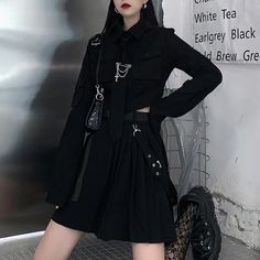 Get a fashion-forward look with this edgy emo long sleeve chain ribbon black cargo dress. make an unforgettable statement with this stylish dress. Goth Skirt Outfit, Black Grunge Aesthetic, Black Crop Top Shirt, Grunge Aesthetic Clothes, Blusas Crop Top, Egirl Style, Autumn Streetwear, Goth Skirt, Ribbon Skirts