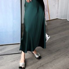 Silk Satin High Waisted Skirt Women A-Line Elegant Skirts – lastrafashion Chic Green Satin Bottoms, Elegant Green Pleated Skirt, Chic Green Long Skirt, Casual Satin Flowy Skirt, Casual Satin Skirt For Party, Green Midi Skirt For Party, Satin Party Skirt, Ankle-length Solid Lined Skirt, Chic Green Dress With Relaxed Fit