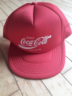 Rare, vintage Coca Cola snap back hat in mint unused condition.  This hat was never worn as pictures show. Please message with any questions. I combine shipping! Retro One Size Fits Most Snapback Hat, Retro Fitted Baseball Cap, Retro Snapback Hat, Retro Flat Brim Hat, One Size Fits Most, Vintage Fitted Hat With Flat Brim, Retro Snapback Cap, Vintage Fitted Snapback Hat, Vintage One Size Fits Most Baseball Cap, Retro Snapback Hat With Curved Brim