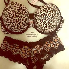 The Bra Size 32d; Cheky Panty Size Xsmall. 100% Authentic , Please Ask For Availability Before Purchasse. Thank You! Cute Bras Aesthetic, Mcbling Clothing, Homeless Clothes, Bra And Under Set, Vs Undies, Burlesque Bra, Ysl Perfume, Winky Face, Leopard Print Bra