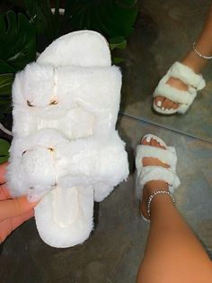 "Lisa Slippers" - Holiday Gift Item | Sale Price only $29.99 | "FAST" Shipping via UPS Fluffy Shoes, Comfy Slippers, Plush Slippers, Fuzzy Slippers, Fur Slippers, House Slippers, Fox Fur, Shoe Game, Vegan Friendly