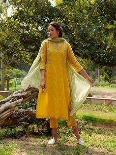 Grace - Yellow Dori Embroidered Cotton Silk Kurta Set (Set of 3) By Priti Prashant now available at Trendroots Dori Embroidery, Silk Kurta Set, Yellow Embroidery, Embroidery Print, Kurta Dress, Body Measurement, Silk Kurta, Pants Fabric, Thread Embroidery