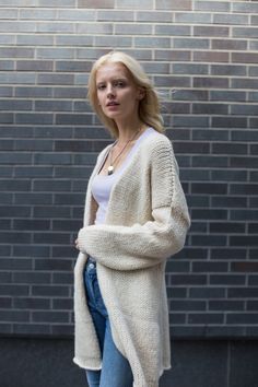 Comfy Soft Knit Winter Cardigan, Casual One Size Chunky Knit Outerwear, Cozy Open Front Cardigan One Size, One Size Cozy Open Front Cardigan, Cozy One Size Open Front Cardigan, Oversized Soft Knit Open Front Outerwear, Comfy Oversized Outerwear With Soft Texture, Everyday Chunky Knit Sweater In Relaxed Fit, Everyday Chunky Knit Sweater With Relaxed Fit