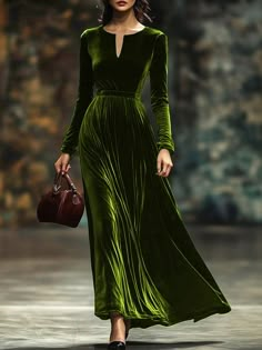 Elegant Velvet Plain V Neck Maxi Dress Modern Evening Dress, Lord Of The Rings Wedding Guest Attire, Women’s Vintage Fashion, Deep Autumn Dresses, Winter Wedding Green Bridesmaid, Mother Of The Bride Dress Green, Elegant Long Sleeve Dress, Diva Chic Style, Modest Mother Of The Bride Dresses