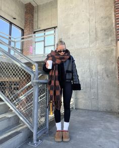 Nyc Winter Outfits, Chicago Outfit, Look Boho Chic, Colorado Outfits, Outfit Chic