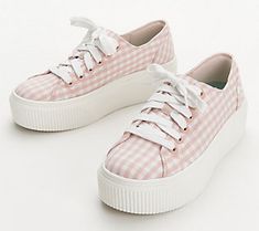 Sporty Pink Slip-on Sneakers For Spring, Spring Cotton Slip-on Sneakers With Rubber Sole, Trendy Spring Canvas Slip-on Sneakers, Summer Platform Sneakers With Rubber Sole, Summer Synthetic Platform Sneakers With Rubber Sole, Pink Casual Slip-on Platform Sneakers, Casual Pink Slip-on Platform Sneakers, Pink Slip-on Platform Sneakers Casual, Casual Low-top Canvas Shoes For Spring