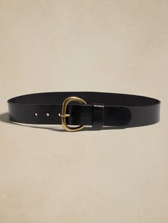 A wide belt with a square buckle, made in soft, sturdy leather.  Designed to be worn at the hips.  Designed to be worn at the hips.  Width: 1. 6" (4cm) XXS: 27-31" XS: 29-33" S: 31-35" M: 33-37" L: 36-40" XL: 40-44" XXL: 44-48" Women Belt, Crocodile Skin, Brown Leather Belt, Belt Black, Leather Cleaning, Wide Belt, City Girl, Black Outfit, Black Belt