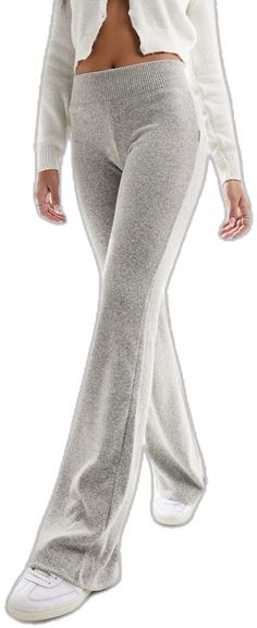 Gray Stretch Wide Leg Pants For Fall, Stretch Gray Wide Leg Pants For Fall, Gray Stretch Full Length Sweatpants, Fitted Wide Leg Gray Sweatpants, Non-stretch Flare Bottoms For Winter, Chic Gray Stretch Wide Leg Pants, Chic Stretch Gray Wide Leg Pants, Gray Full Length Winter Sweatpants, Gray Full-length Winter Sweatpants