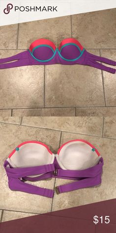 NWOT Strapless Tri-Color Bikini Top New without tags- neon colored strapless bikini top Size medium! Swim Bikinis Neon Color, Tri Color, Swimming, Neon, Size Medium, Bra, Tags, Purple, Plus Outfits