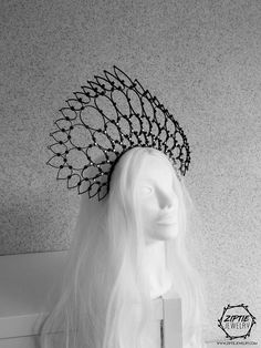 Super Light Black Crown /Zip Tie Halo Crown / Large headdress | Etsy Black Lilly, Carnaval Diy, Mermaid Costume Diy, Festival Headpiece, Head Crown, Headpiece Diy, High Fashion Makeup, Lilly Inspired, Halo Crown