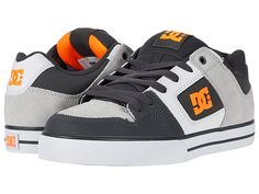 Sporty Skateboarding Sneakers With Padded Tongue, Sporty High-top Skate Shoes, Urban Skate Shoes With Round Toe, Low-top Skate Shoes With Rubber Sole, Urban Skate Shoes With Round Toe For Skating, Sporty Low-top Skate Shoes With Padded Tongue, Gum Sole Sneakers For Skating, Sneakers With Gum Sole And Round Toe For Skating, Urban Style Skate Shoes With Rubber Sole