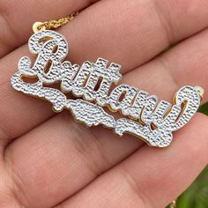 A beautiful and meaningful way to showcase your heritage: our personalized cursive double name plate pendant with Jamaican map underline! Crafted using 10k or 14k gold and diamond cut details, this pendant is the perfect representation of Jamaican pride. Which name will you choose? Metal: 10k or 14k GoldPendant Height: Approximately 17mm (0.66")Plate Thickness: 0.5mm (Standard)Production Time: 5-10 Business Days Made to order, please add your custom name. Use 9 characters or less. If your name i Jamaican Map, West Indian Bangles, Double Name, Picture Pendant, Bangles Indian, Name Jewelry, Kids Jewelry, White Rose Gold, Chain Pendants