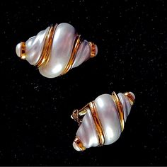 Lovely Conch Shell Shaped Clip Earrings From Kenneth Lane. Gold Tone Swirl Pattern With Tiny Faux Pearl Detail At Both Ends. Very Good Condition. Vintage Sea, Conch Shell, Swirl Pattern, Clip Earrings, Earrings Color, Sea Shell, Conch, Clip On Earrings, Faux Pearl