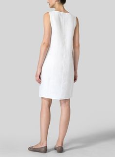 Linen Scoop Neck Sleeveless Long Dress Elegant Fitted V-neck Dress For Daywear, Classic Linen Dress For Daywear, Elegant White Dress With Flattering Silhouette, Elegant Linen V-neck Dress, Classic Spring Dress With Flattering Silhouette, Classic Linen Midi Dress For Formal Occasions, Elegant White Sleeveless Dress With Straight Neckline, Formal V-neck Linen Dress, White Classic Dress With Flattering Silhouette