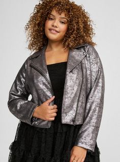 FIT Model is 5'10. 5” wearing size 1. . Measures 24” from shoulder (size 2). . MATERIALS + CARE Polyester blend woven fabric. . 94% polyester, 6% rayon. . Machine wash cold. Tumble dry low. Imported. DETAILS Collared moto neckline. Long sleeves. . Zip front. . The best plus size women's metallic moto jacket jackets in gunmetal made of polyblend. Torrid is your destination for cozy fall and winter clothes to keep you warm and comfortable. Torrid Outfits, Silver Jacket, Plus Size Christmas, New Street Style, Christmas Clothing, Swimming Outfit, Edgy Chic, Holiday Wear, Trendy Plus Size Clothing