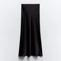 New With Tag Zara S/S 2024 Collection Midi Skirt Made Of Satin Effect Fabric. High Elastic Waist. Black 5427/453 Outer Shell 97% Polyester 3% Elastane Clothing Care Guide: Machine Wash Max. 30c/86f Delicate Cycle Do Not Use Bleach / Whitener Iron Maximum 110c/230f Tetrachloroethylene Dry Clean Do Not Tumble Dry Zara Satin Skirt, Elegant Zara Maxi Skirt In Relaxed Fit, Elegant Zara Midi Skirt, Zara Black Pencil Skirt, Zara Black Evening Skirt, Elegant Black Zara Mini Skirt, Elegant Flowy Mini Skirt By Zara, Elegant Black Mini Skirt By Zara, Black Flowy Skirt From Zara