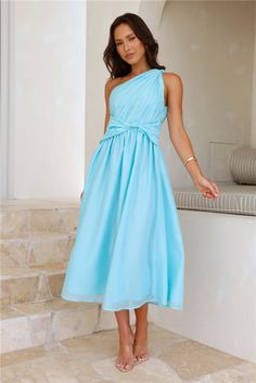 Length from shoulder to hem of size S: 116cm. Chest 35cm, Waist 32cm, across front only of size S. Midi dress. Mint blue. Lined. Model is a standard XS and is wearing size XS. True to size. Non-stretch. Pleated. One shoulder. Knot detail to shoulder strap and waist. Flowy skirt. Zipper. Cold hand wash only. Polyester/Spandex. Rsvp yes with this dress, lovely! The Taylor One Shoulder Midi Dress features a pleated design with a knot detail to the shoulder strap and the waist and a gorgeous flowy s First Day Outfit, One Shoulder Midi Dress, Dress Mint, Skirt Zipper, Bridal Shower Dress, Jumpsuits And Romper, Mint Blue, Long Sleeve Lace Dress, Skirt Style