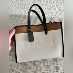 Grainy Calfskin Leather Tote Suede Interior Crossbody Strap Dust Bag Gently Used~Preloved Beautiful Year Round Handbag Textured Leather Coated Canvas Shoulder Bag, Round Handbag, Bags Coach, Coach Leather, White Cream, Cream White, Crossbody Strap, Coach Bags, Leather Tote