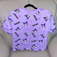 New Without Tag! Size Xs In Women’s. Sanrio Kuromi, Cropped T Shirt, Crop Tshirt, Purple Black, Purple And Black, K Pop, Womens Tops, Womens Shorts, Crop Tops