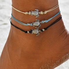 Adjustable anklet with cute turtle charm. Nylon string is waxed and is water proof. Perfect for the beach! Turtle Anklet, Turtle Pendant, Anklet Bracelet