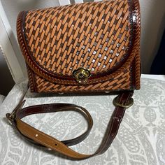 Beautiful Stamped Woven Leather Handbag Adjustable Strap, Inside Pockets, New Without Tags. Measures Approximately 9 1/2 Wide By 3 1/2 Deep By 7 1/2 Tall. Ysl Monogram Chain Wallet, Cream Purse, Canvas Purse, Quilted Purses, Quilted Crossbody Bag, Beautiful Handbags, Pink Purse, Crossbody Clutch, Kate Spade Purse