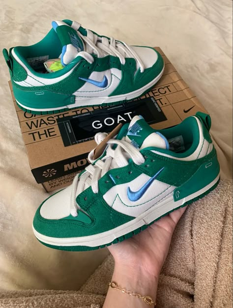 Dunk Disrupt Outfit, Nike Dunk Low Disrupt 2 Outfit, Nike Disrupt Outfit, Dunk Low Disrupt Outfit, New Dunks Low, Rare Nike Shoes, Malachite Dunks Outfit, Disrupt 2 Dunk, Nike Disrupt Dunk Low