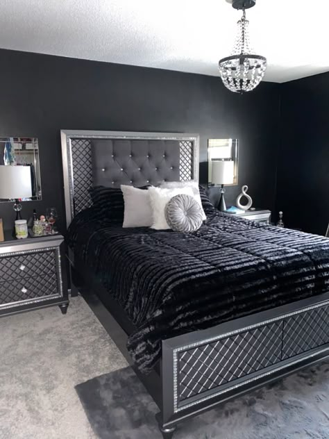 Black White And Grey Room Bedroom Ideas, Black And Silver Bedding Master Bedrooms, His Her Bedroom Ideas Decor, Grey Silver Black Bedroom, Black White Silver Bedroom Ideas, Black And Bling Bedroom Ideas, Black Out Room Ideas, Room Ideas Black White And Grey, Black Silver Room Decor