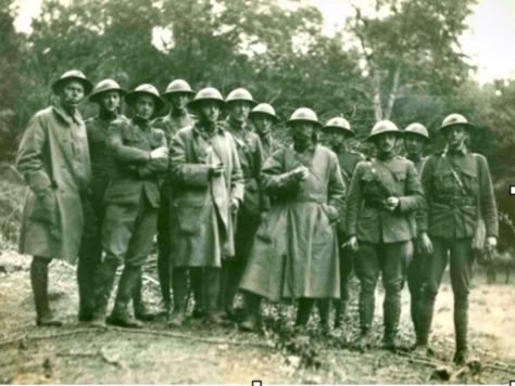 U.S. Marine officers after the battle of Belleau Wood. WWI Battle Of Belleau Wood, Marine Officer, Expeditionary Force, Hero Inspiration, Semper Fidelis, Western Front, Us Marine Corps, United States Marine Corps, United States Marine