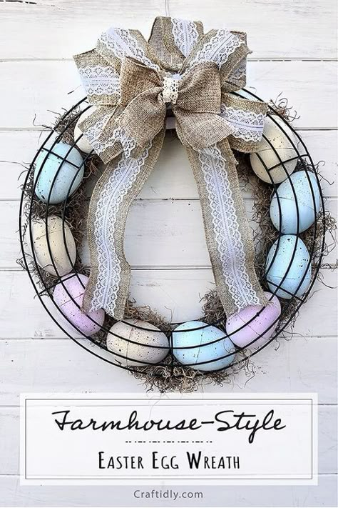 Easter Egg Wreath Diy, Dollar Tree Easter Crafts, Egg Wreath, Farmhouse Easter, Easter Wreath Diy, Diy Spring Wreath, Easter Egg Wreath, Easter Craft Decorations, Spring Easter Crafts