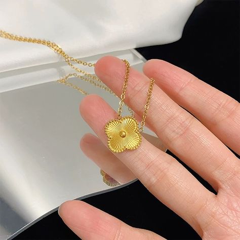 🌟More Style🛍 https://magicaljewelleryaustory.square.site Simple Necklaces, Steel Light, Four Leaf Clover Necklace, Steel Lighting, Clover Necklace, Niche Design, Simple Necklace, Four Leaf Clover, Graduation Gifts