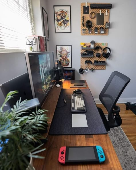 Game Setup, Computer Desk Setup, Home Studio Setup, Best Office Chair, Desk Inspiration, Desk Setups, Bedroom Setup, Workspace Inspiration, Gaming Room Setup