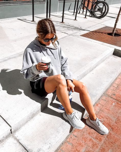 Pick up coffee ✓ HOKA shoes ✓ Morning walk = Epic (christinedonaldson__) Hoka Shoes Woman, Women Outfit Winter, Shoes Women Outfit, White Sneakers Outfit, Keds Style, Hoka Shoes, Disneyland Outfits, Morning Walk, Women Encouragement