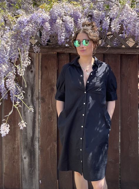 The Perfect Shirtdress Exists, and It's Less Than $40 at Old Navy Navy Shirt Dress Outfit, Navy Shirt Outfit, Cute Coverups, Navy Shirt Dress, Shirt Dress Outfit, Popsugar Fashion, Short Sleeve Dress Shirt, Backless Prom Dresses, Chunky Cardigan