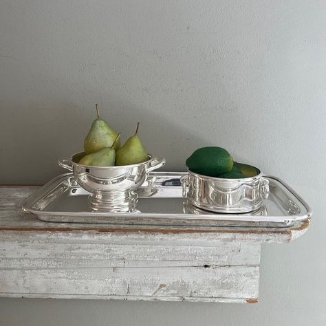 Have you looked our collection of Hotel Silver lately? This gorgeous tray was added to the lineup this week and we can’t get over how gorgeous it is! PS: We’ve started offering $7.95 flat rate shipping on all Hotel Silver orders! Wonderland Moodboard, Silver Tray Decor, I Am Manifesting, Bar Tray, Bluffton Sc, Home Ware, Bed Tray, Bar Essentials, Silver Trays