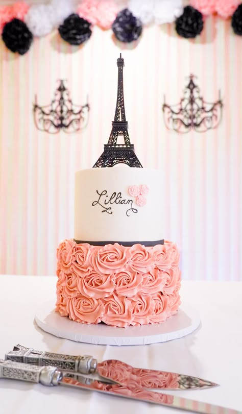 Eiffel Tower Birthday Cake, Paris Bday Cake, French Birthday Cake Paris Theme, Parisian Birthday Cake, Paris Bday Party Ideas, Paris Cake Ideas Birthdays, French Themed Cake, Paris Theme Birthday Cake, French Birthday Cake