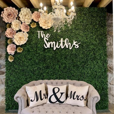 Boxwood Hedge Wall | Rental Products | AAYS Event Rentals Boxwood Backdrop, Wedding Photo Walls, Last Name Wood Sign, Grass Backdrops, Flower Wall Wedding, Family Wood Signs, Grass Wall, Wood Wedding Signs, Flower Wall Backdrop