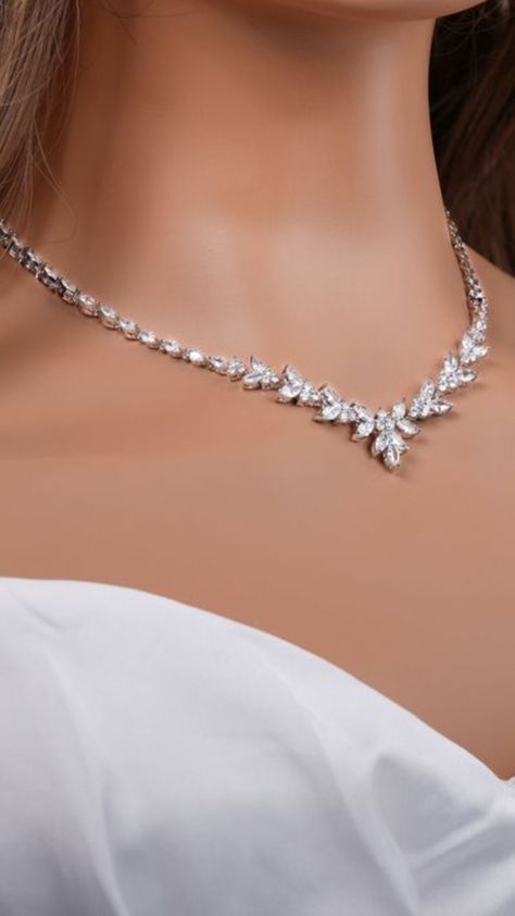 The details are the diamonds bring out the wedding bride with the dress so that u look so cute Wedding Necklaces For Bride, Bride Necklace Wedding, Off Shoulder Wedding Gown, Necklace For Bride, Bridal Necklaces, Wedding Dress Necklace, Wedding Wishlist, Christian Bride, Bridal Jewelry Sets Brides