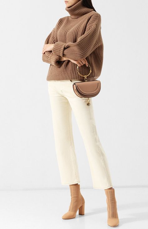 Nile Minaudière CHLOÉ bag Chloe Nile Bag, Chloé Bag, Chloe Nile, Style Aesthetics, Brown Outfit, Chloe Bag, Look Book, Chloe, Capri Pants