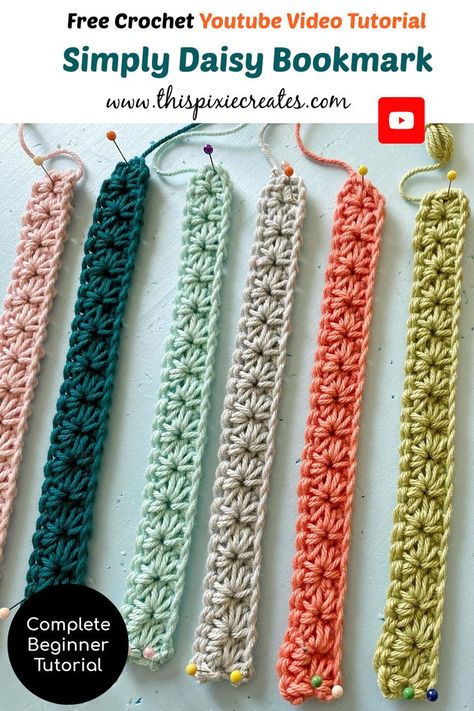 Crochet Tiny Projects, Crochet Pattern For Bookmarks, Star Crochet Bookmark, Crochet Bookmark Video, Crochet Lanyard Keychain, Book Marks Crochet Free Pattern, Small Crochet Bookmarks, Craft Market Crochet, Free Crochet Wristlet Pattern