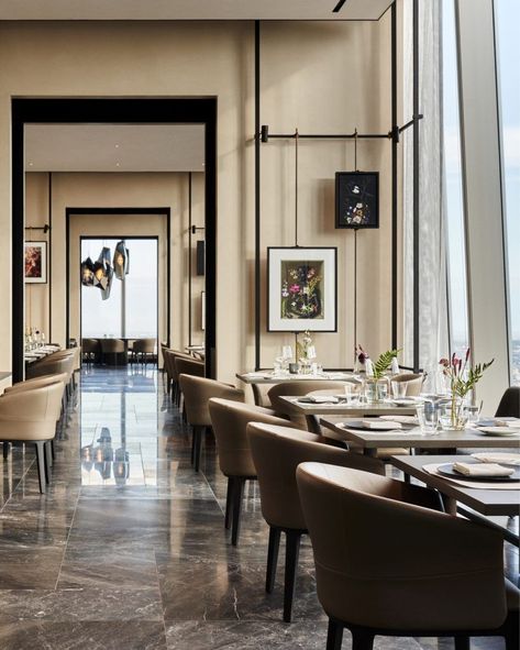 The Amex Centurion Club Dining Room in NYC Luxury Modern Apartment, Bank Project, Lift Lobby, Business Club, Yabu Pushelberg, Lash Room, Room Upgrade, Private Club, Neo Classic