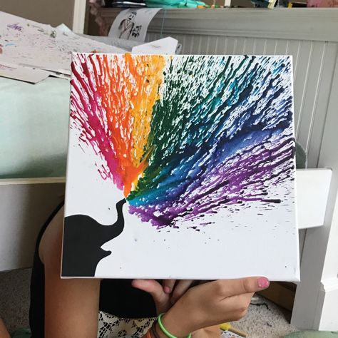 Color Blowing Art, Rainbow Crayon Art, Crayon Art Melted Ideas, Blow Painting Ideas, Straw Blow Painting, Blow Painting With Straws Ideas, Cotton Dabbing Painting Ideas, Blowing Paint Art, Blow Art Painting